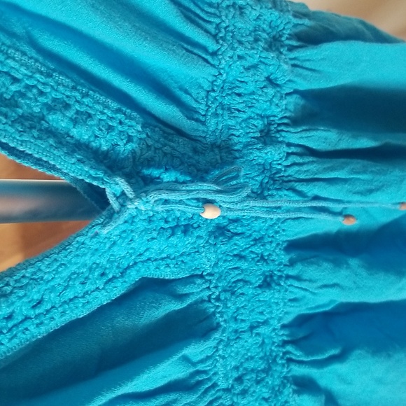 10/$10   Beachy Turquoise Cover Up L - Picture 2 of 6